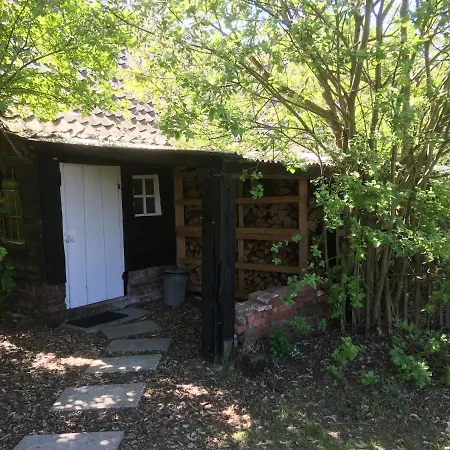 Pipowagen Bed & Breakfast